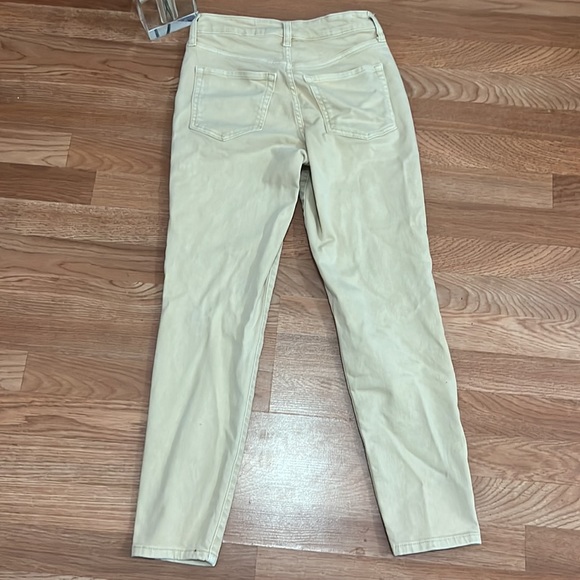 Old Navy High Rise Women Jeans - Cream - Picture 6 of 7